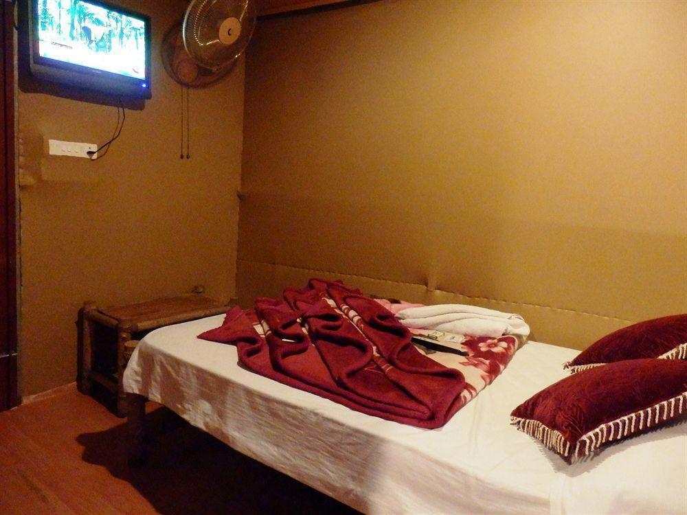 Green Garden Cottage Thekkady Dış mekan fotoğraf